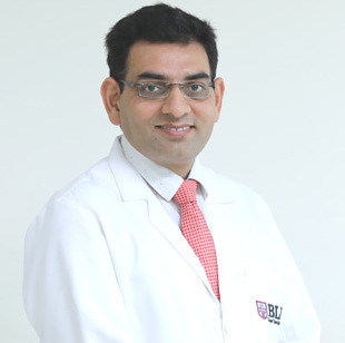 الدكتور surender كومار دباس أفضل الروبوتية الجراحية الأورام دلهي الهند
